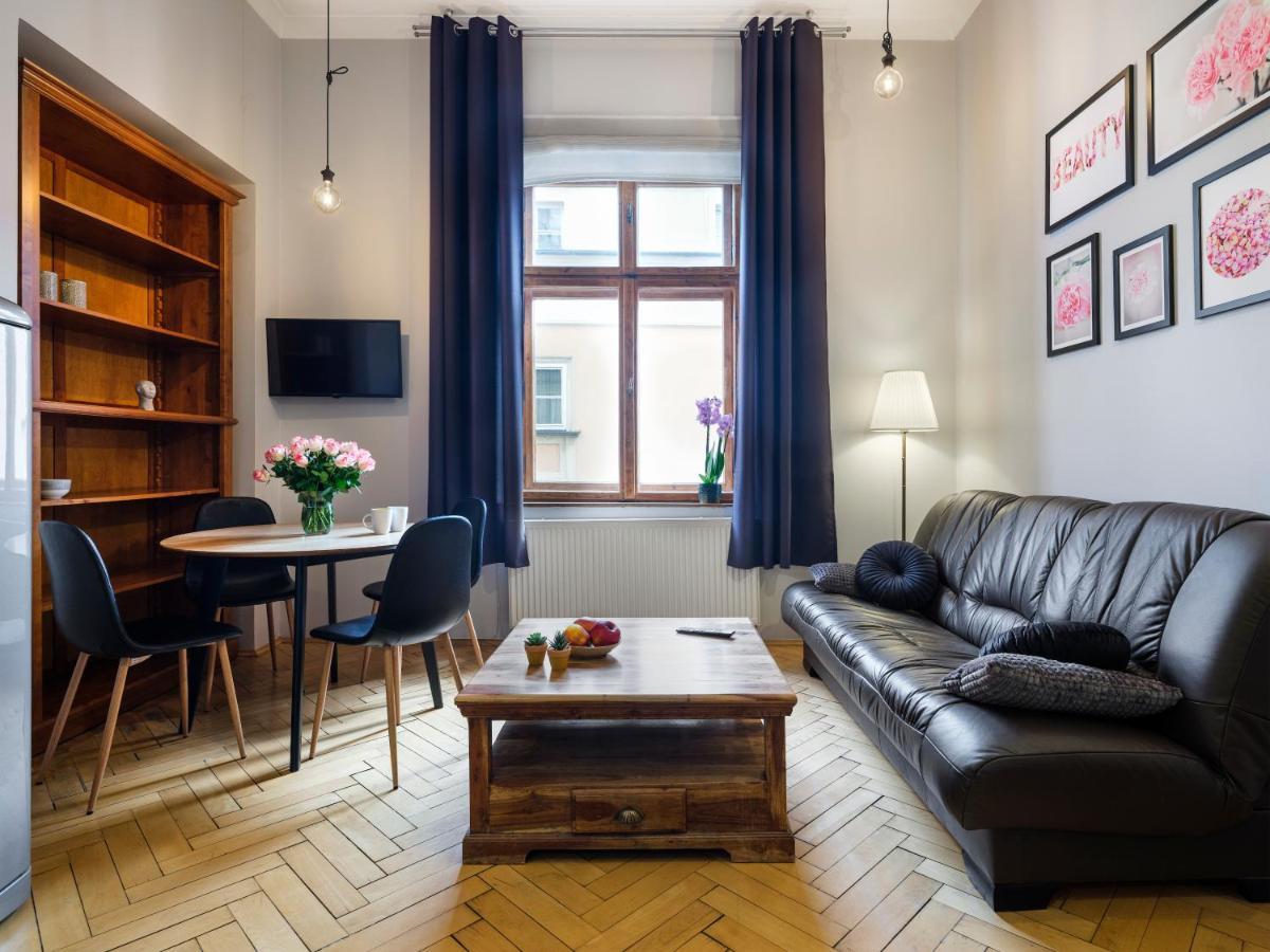 Cracwow Market Squere Apartment Краків Екстер'єр фото